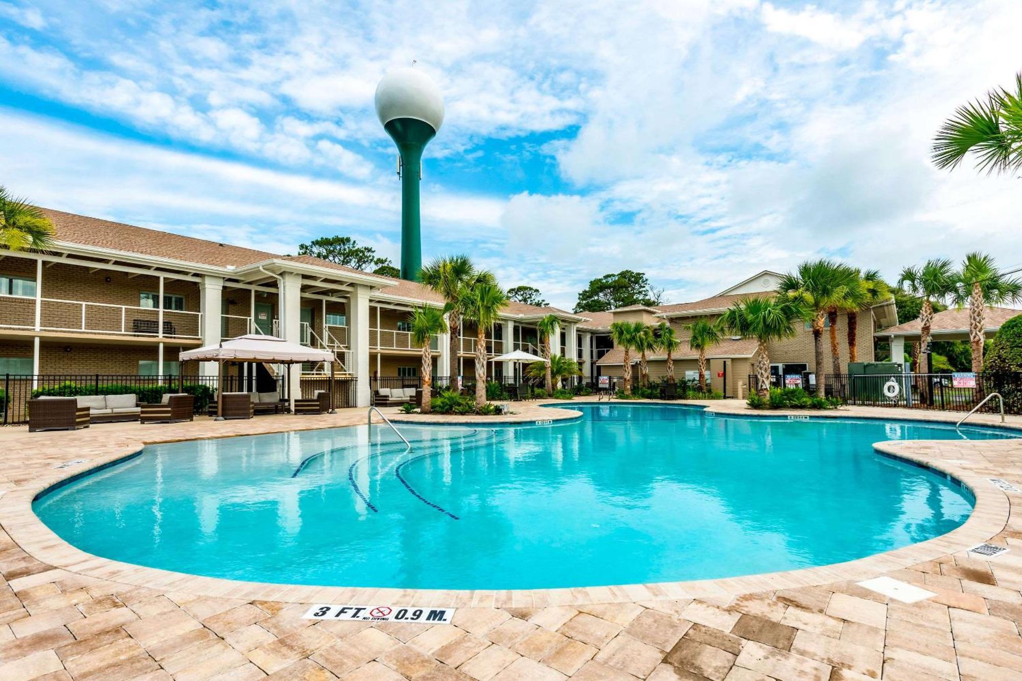 Seafarer Inn & Suites, Ascend Hotel Collection Jekyll Island Exterior photo